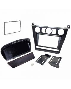 Metra 95-9314B Double DIN Car Stereo Dash Kit for 2004 - 2007 BMW 5-Series with factory navigation